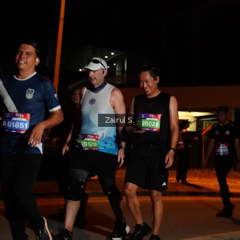 Runner Photo 3703686