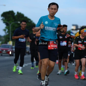 Runner Photo 3703700