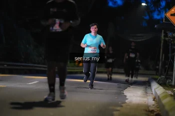Runner Photo 3703704