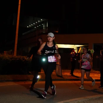 Runner Photo 3703719
