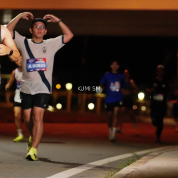 Runner Photo 3703755