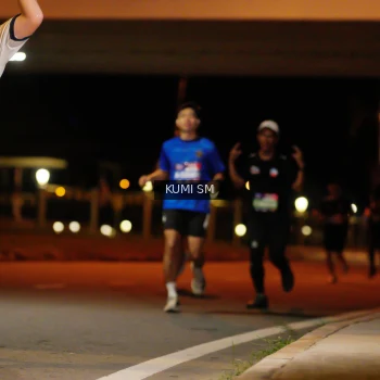 Runner Photo 3703767