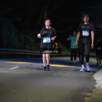 Runner Photo 3703780