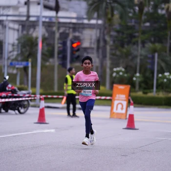 Runner Photo 3703794