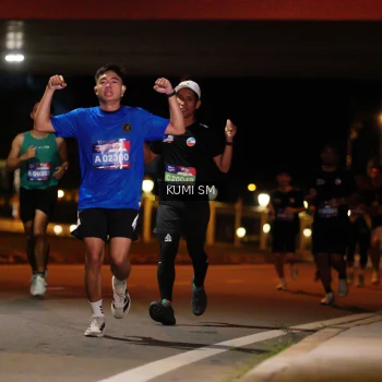 Runner Photo 3703804