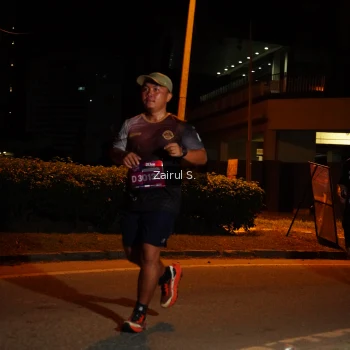 Runner Photo 3703811