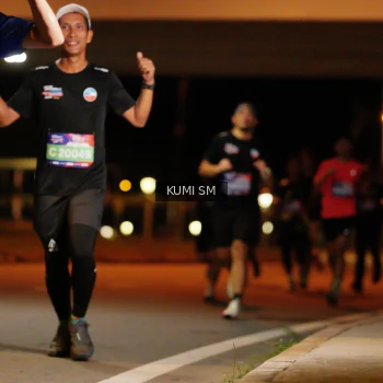 Runner Photo 3703823
