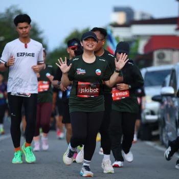 Runner Photo 3703831