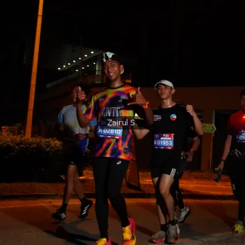Runner Photo 3703833