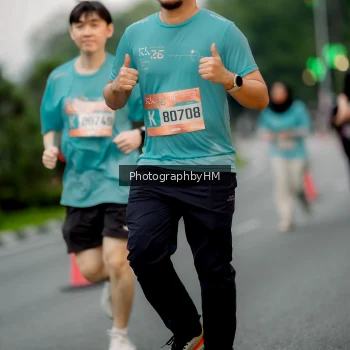 Runner Photo 3703884