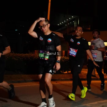 Runner Photo 3703911