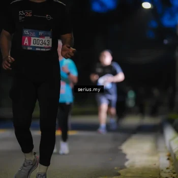 Runner Photo 3703921