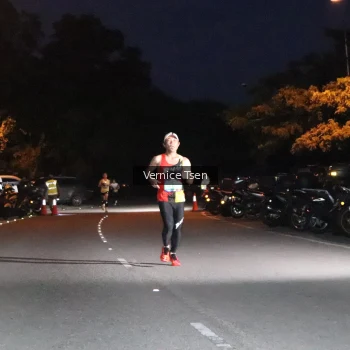 Runner Photo 3703941