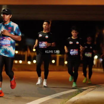 Runner Photo 3703948