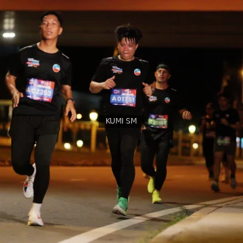 Runner Photo 3703955