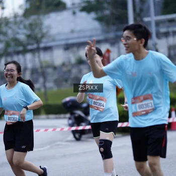 Runner Photo 3703985
