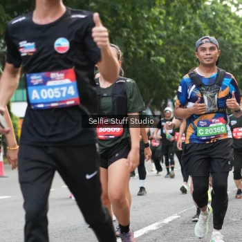 Runner Photo 3703990