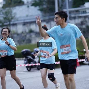 Runner Photo 3703996