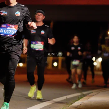 Runner Photo 3703997