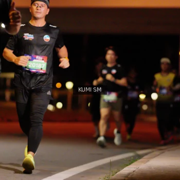Runner Photo 3704050