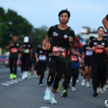 Runner Photo 3704054