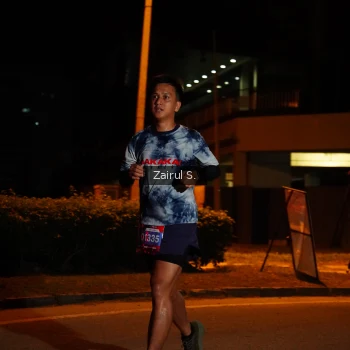 Runner Photo 3704056