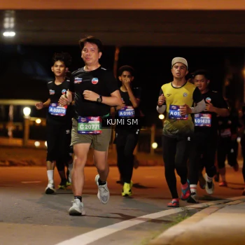 Runner Photo 3704068