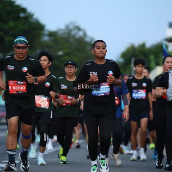 Runner Photo 3704104