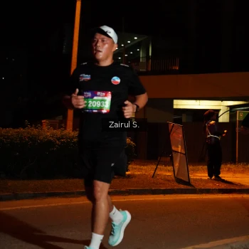 Runner Photo 3704107