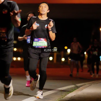 Runner Photo 3704118