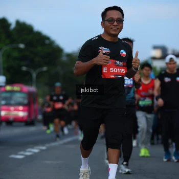 Runner Photo 3704120