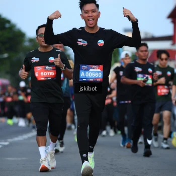 Runner Photo 3704140