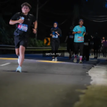 Runner Photo 3704149