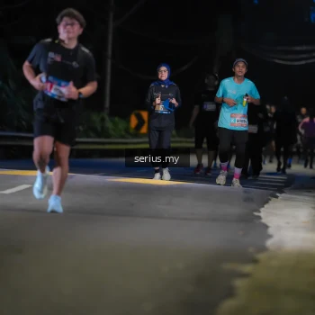 Runner Photo 3704157