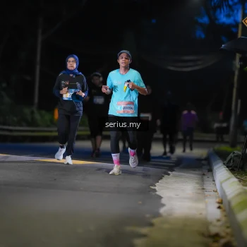 Runner Photo 3704202