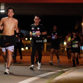 Runner Photo 3704217