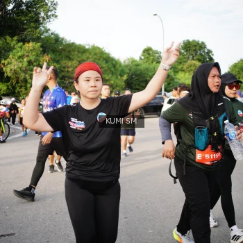 Runner Photo 3704219