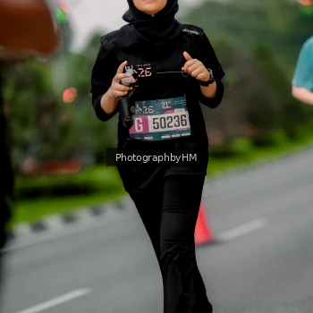 Runner Photo 3704221