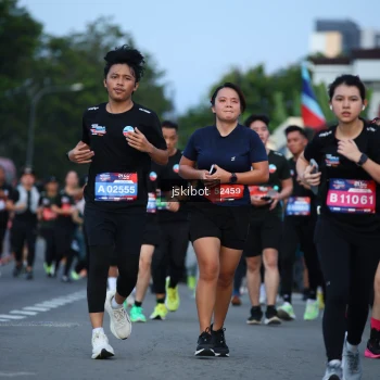 Runner Photo 3704231