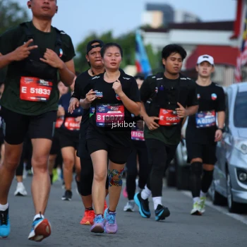Runner Photo 3704265
