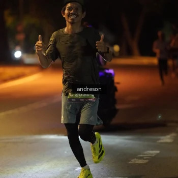 Runner Photo 3704267