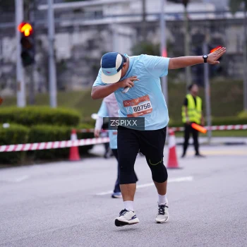 Runner Photo 3704270