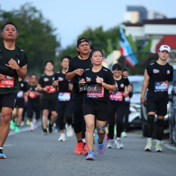Runner Photo 3704271