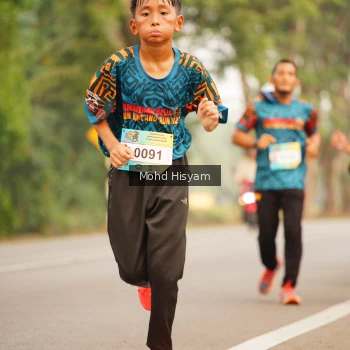 Runner Photo 3704282