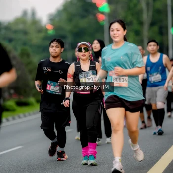 Runner Photo 3704295