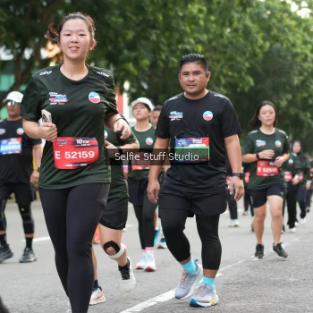 Runner Photo 3704304
