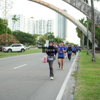 Runner Photo 3704313