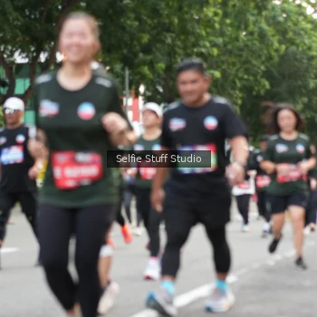 Runner Photo 3704345