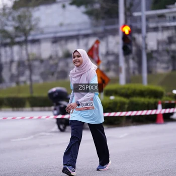 Runner Photo 3704346