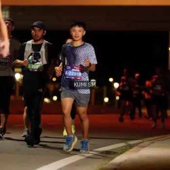 Runner Photo 3704378